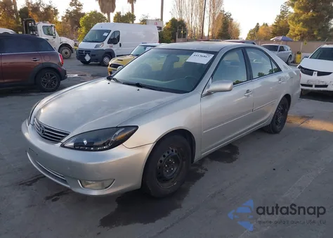 2005 Toyota Camry Xle from USA, damaged, VIN 4T1BE30K05U989829